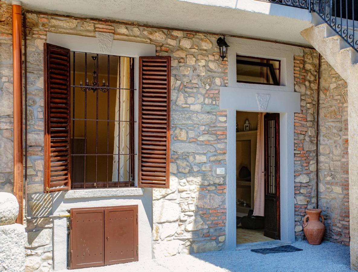 B&B La Corte And Home Restaurant - Free Parking - 10 Minutes To The Lake And Centre Como Exterior photo