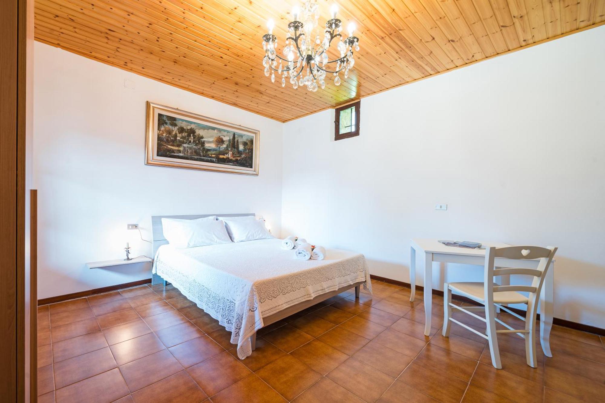 B&B La Corte And Home Restaurant - Free Parking - 10 Minutes To The Lake And Centre Como Exterior photo